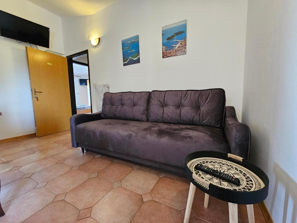 Apartments & Rooms Gaspar Rovinj Exterior photo